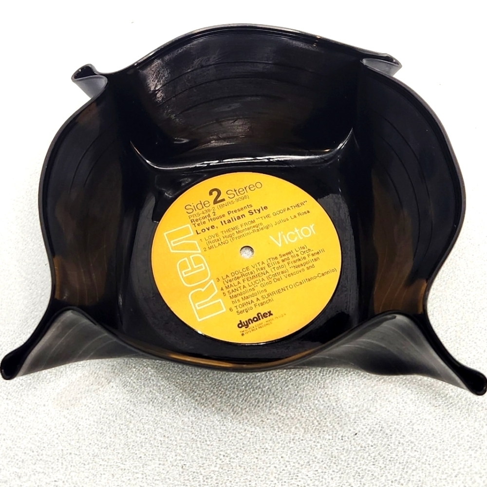 Handcrafted vintage‎ melted record decorative bowl